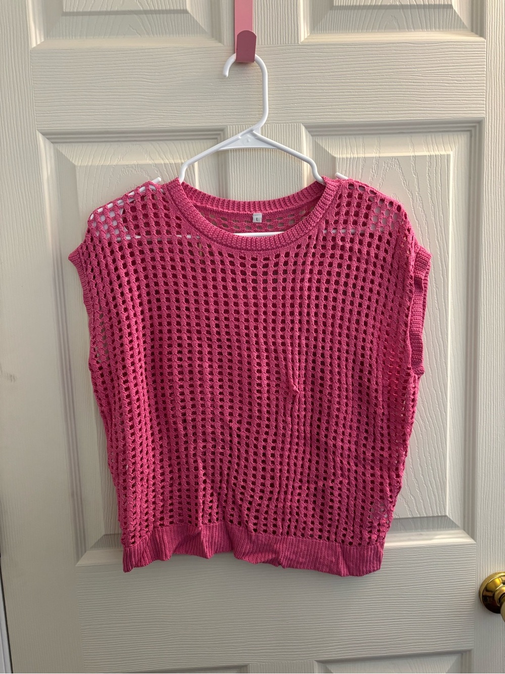 Pink Open-Knit Sleeveless Sweater Vest